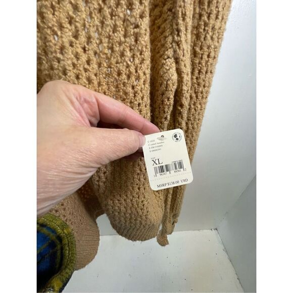 We The Free Care NWT Snowdrift Pullover Camel Heather Size XL - Picture 7 of 8